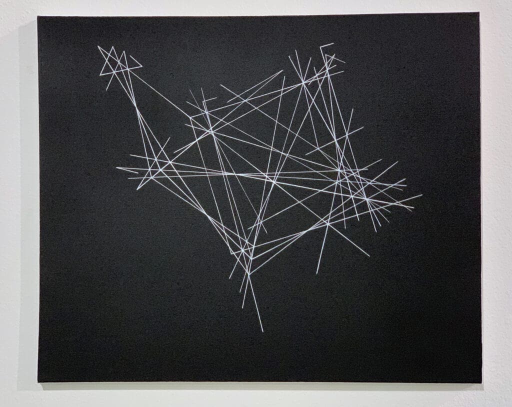 Minimal white linear sketch centered on black