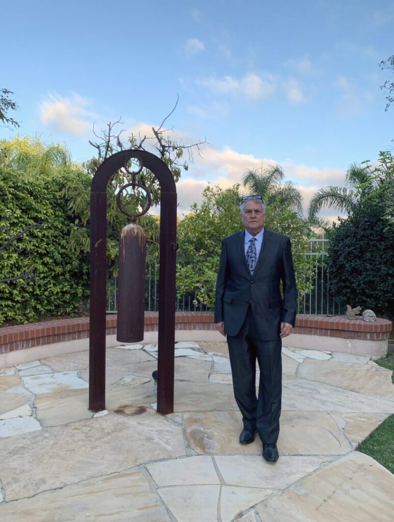 Clifford Singer. Calabasas California. 2023. Photograph. Flo Singer