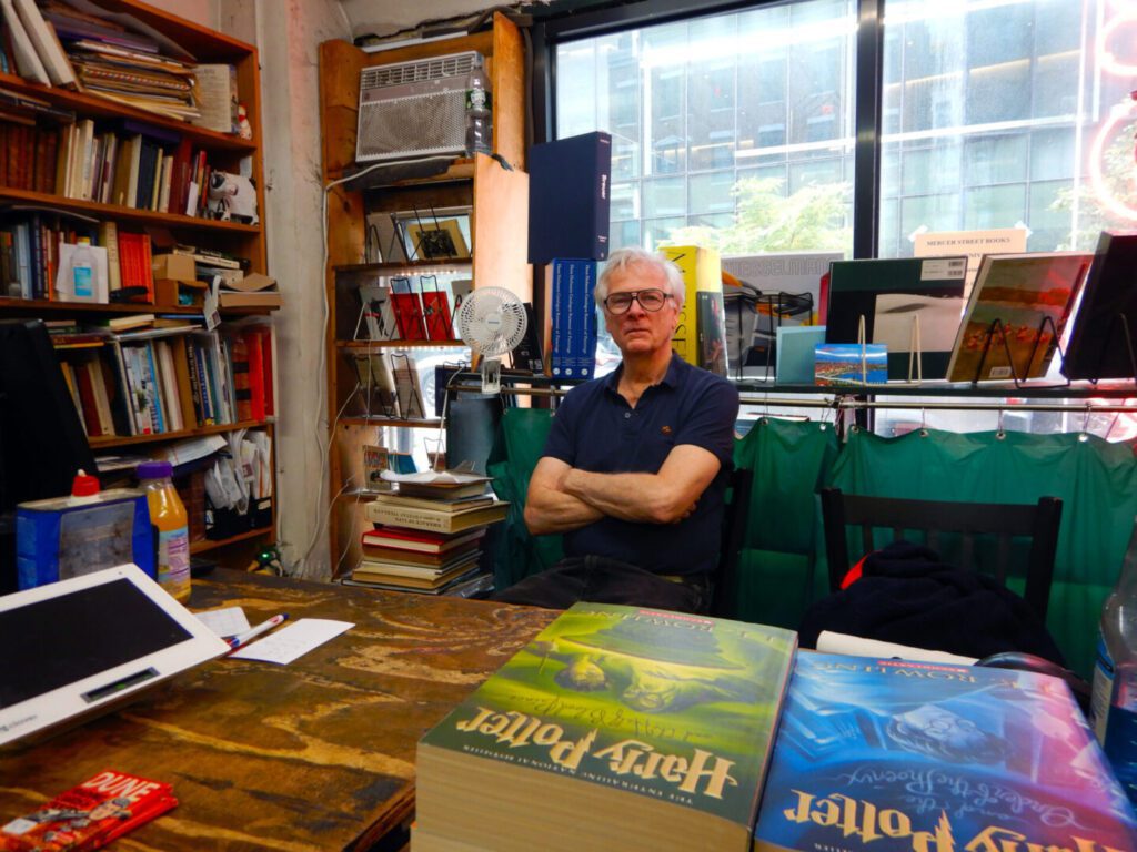 Clifford Singer. Wayne Conti. Mercer Steet Books. NYC. 2025